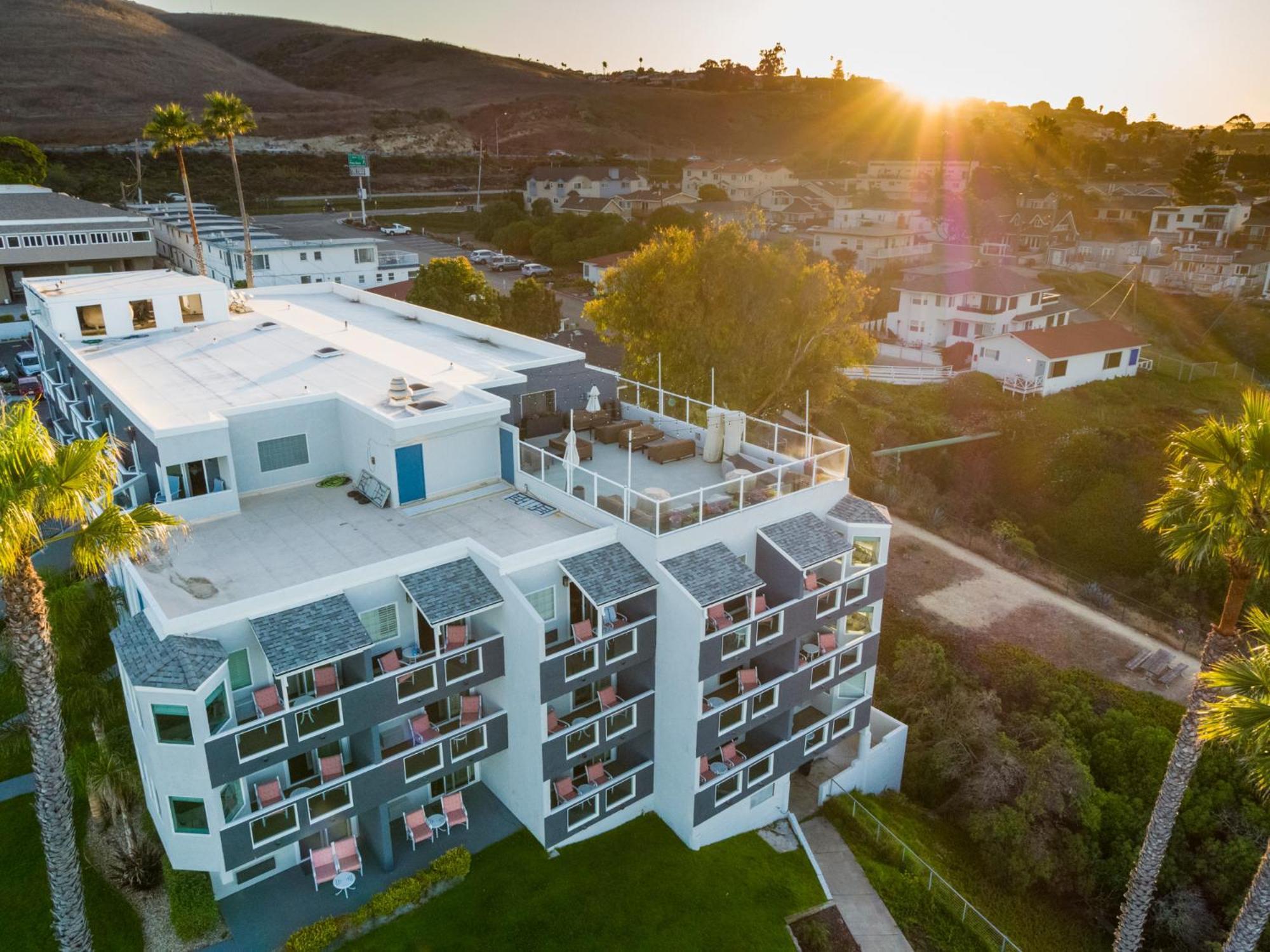 Seacrest Oceanfront Hotel Pismo Beach Bagian luar foto